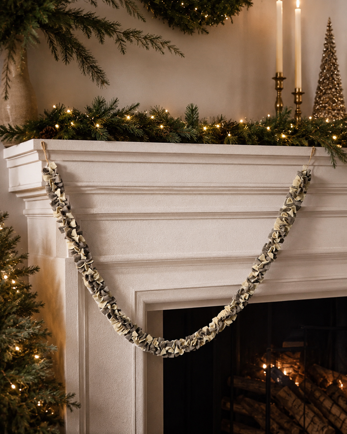 Bow Garland Gray White