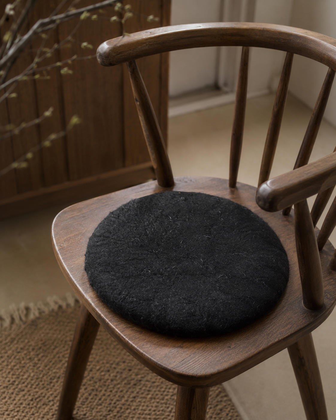 New Zealand Wool Tush Cush Seat Pad ( Black)