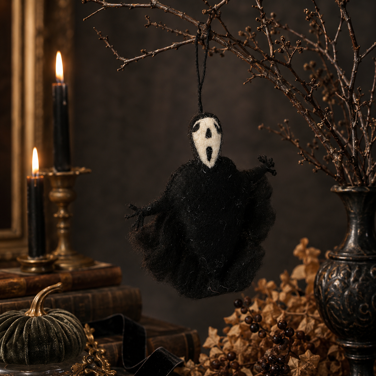 Hanging Black Skeleton Small hanging ornament