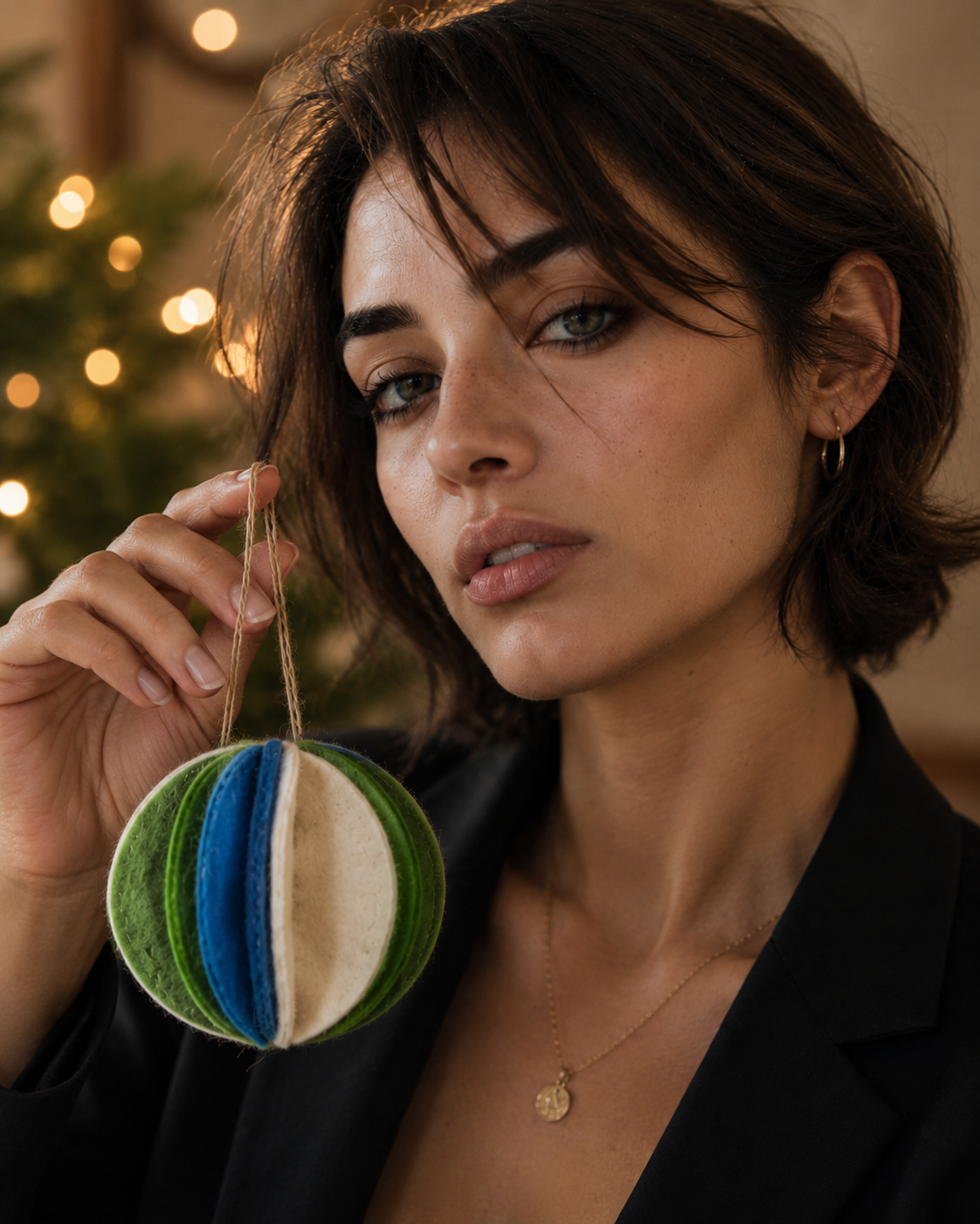 Hanging Ball Flower Bauble (Blue, Green And Off-White) Set Of 4 hanging ornament